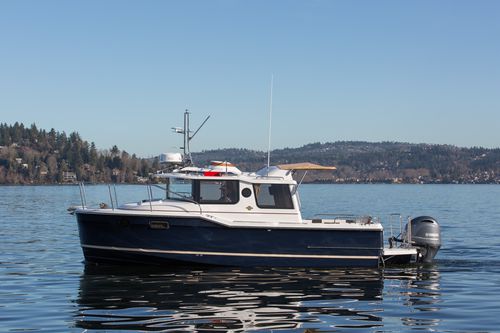 Trawler hors-bord - R-23 - Ranger Tugs