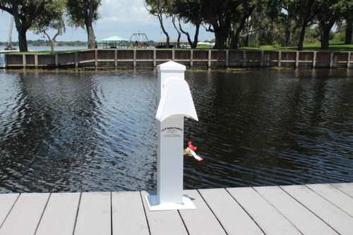 Borne de distribution d'eau - CMWP24 - C&M Marine Products - pour ponton