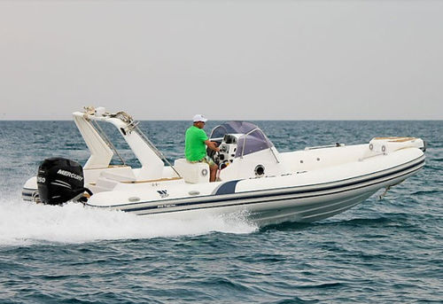 Bateau pneumatique hors-bord - TL850 - Tiger Marine - bimoteur / semi-rigide / à console centrale