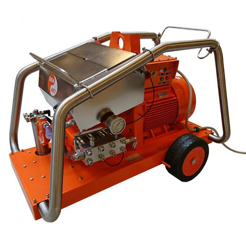 Nettoyeur haute pression marin - CE40 Series - DEN-JET Marine Pte - pour navire / mobile / à moteur électrique