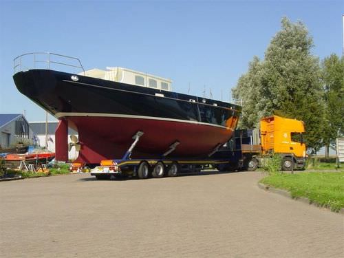 Remorque de transport lourd - SEMI - Broshuis - pour bateau / surbaissée