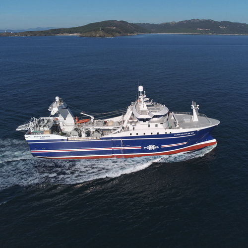 Navire de pêche professionnelle chalutier - Baldvin Njalsson - Armon Shipyards
