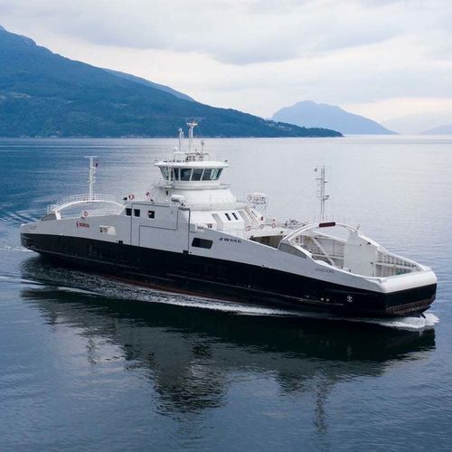 Ferry à passagers hybride - Utnefjord - Fincantieri - Cantieri Navali Italiani