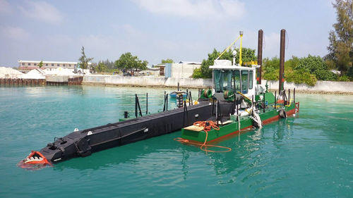 Drague suceuse à désagrégateur - BEAVER® 30 - Royal IHC - catamaran / in-bord / diesel