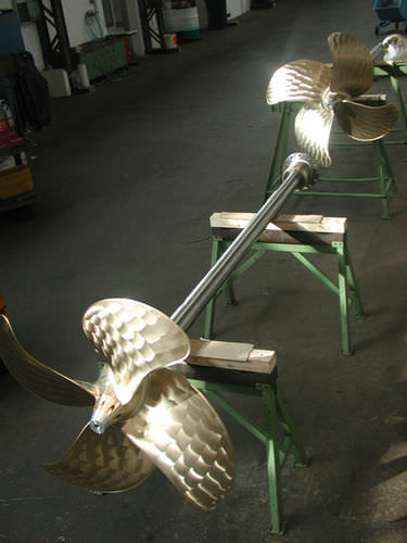 Hélice pour yacht - Schaffran Propeller + Service - pour navire / à pas fixe / arbre d'hélice