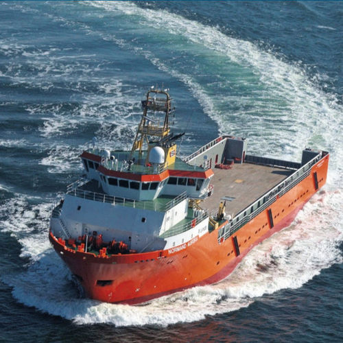 Navire de service offshore de ravitaillement de plate-formes - PSV - Normand Aurora - ULSTEIN