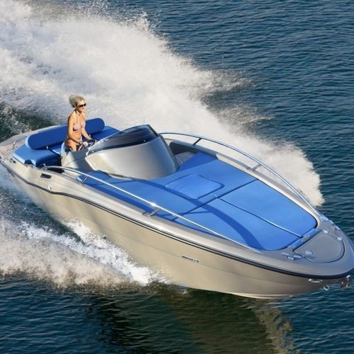 Cabin-cruiser in-bord - Aries EFB - CLEAR - open / de sport / max. 8 personnes