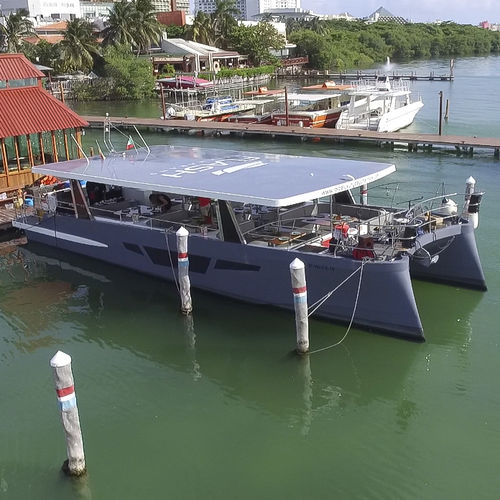 Motor-yacht catamaran - FLASH CAT 58 PASSENGER - Flash Catamarans - de charter / hard-top