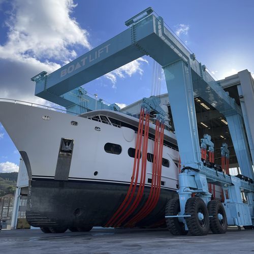 Travel lift contrôlé à distance - BL720 TL-90°DSC - BOAT LIFT - toutes roues directrices / de levage