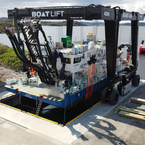 Travel lift contrôlé à distance - BL420TL-90°DSC - BOAT LIFT - toutes roues directrices / pour charge lourde / de levage