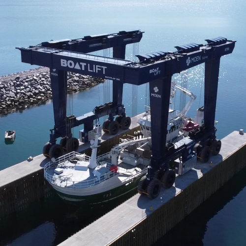 Travel lift contrôlé à distance - BL670TL-90&deg;DSC - BOAT LIFT - toutes roues directrices / pour charge lourde / de levage