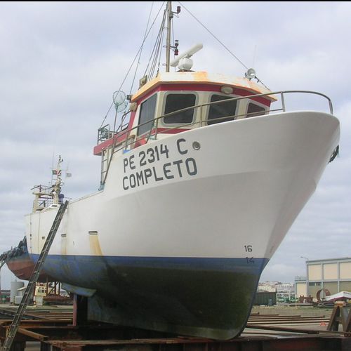 Bateau de pêche polyvalent - POLYVALENT 14 - Estaleiros Navais de Peniche - in-bord / GRP