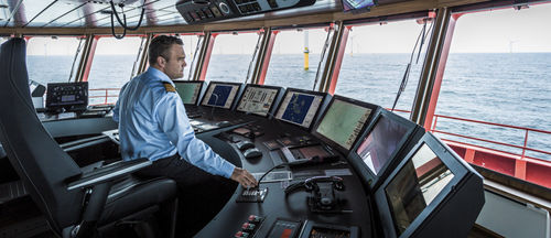 Navire de service offshore pour parc éolien - ESVAGT FROUDE / FARADAY - Havyard Group