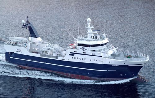 Navire de pêche chalutier - HOPEN  - Kleven Maritime AS