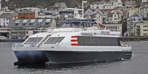 Bateau à passagers - M/S "Vøringen" - Oma Baatbyggeri AS - catamaran / en aluminium
