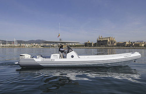 Bateau pneumatique hors-bord - 42 FB - Heaven Gommoni - bimoteur / semi-rigide / à console centrale
