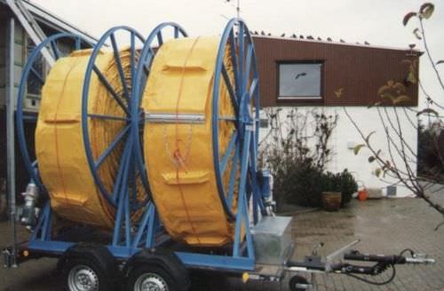 Enrouleur pour barrage anti-pollution sur remorque - HYDROTECHNIK LÜBECK GMBH