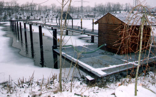 Système anti glace à bulles d'air pour ports et marinas - HYDROTECHNIK LÜBECK GMBH
