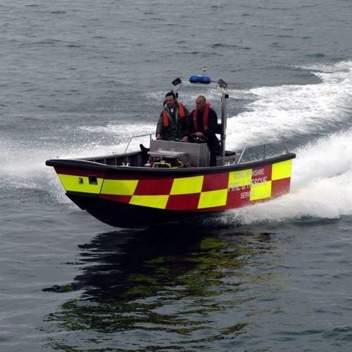 Bateau de sauvetage - 6.4m - HolyHead Marine Services - bateau pompier / in-bord hydrojet / diesel