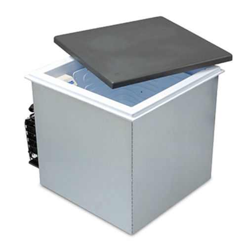 Réfrigérateur pour bateau - BI 40 - Indel Marine - encastrable / à chargement par le dessus / électrique