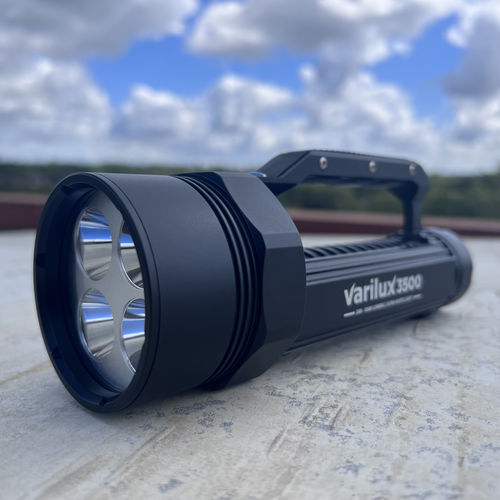Phare de plongée LED - Varilux 3500 - Northern Diver (International)