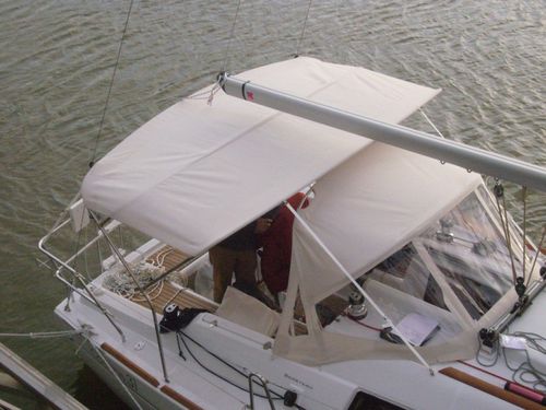 Bimini top pour voilier - Oceanis 31 - TTOP Nautic - pour cockpit / pour poste de barre / structure en acier inoxydable