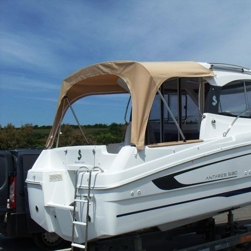 Fermeture de cockpit pour bateau à moteur - Antares 6.80 - TTOP Nautic - pour Bénéteau