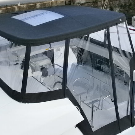 Fermeture de cockpit pour bateau à moteur - Lagoon 42 - TTOP Nautic - pour voilier / pour catamarans / pour Lagoon