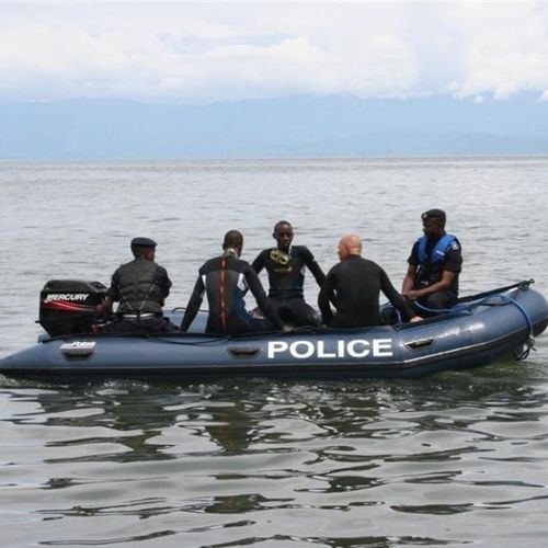 Bateau de surveillance - SPIRIT - Polaris boat - bateau de sauvetage / in-bord / hors-bord