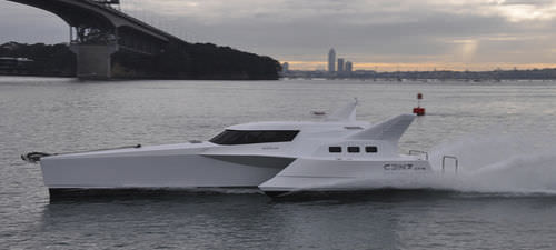 Vedette trimaran - Azzum - LOMOcean Design - in-bord / diesel