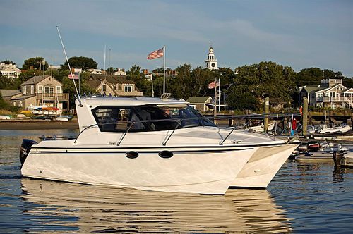 Cabin-cruiser catamaran - EXPRESS 30 - ArrowCat Marine - hors-bord / hard-top / de pêche sportive