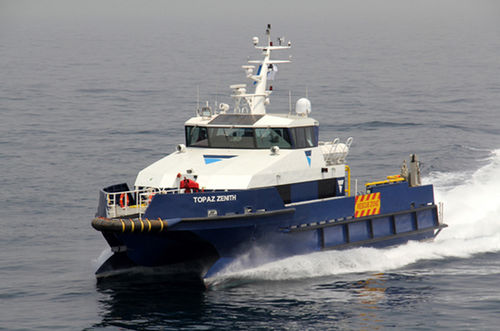 Navire de service offshore de transport de personnel - Topaz Zenith - Incat Crowther - en aluminium