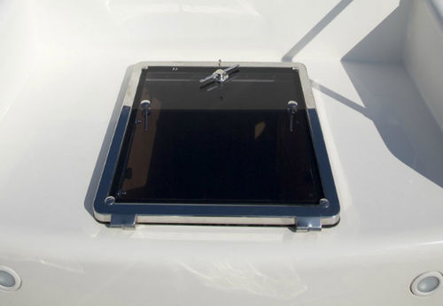 Panneau de pont carré - Tecnoinox   - pour yacht / semi-étanche / ouvrant