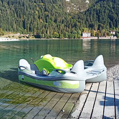 Bateau à pédales 5 places - Gogo Smart - GARDASOLAR SRL - multicolore / propulsion électrique