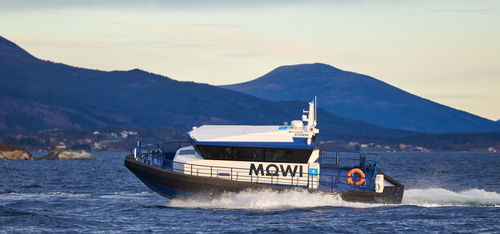 Bateau de pêche professionnelle - 37 MK3 SEAWORK SHUTTLE - HUKKELBERG BOATS - in-bord hydrojet / stern-drive / en aluminium