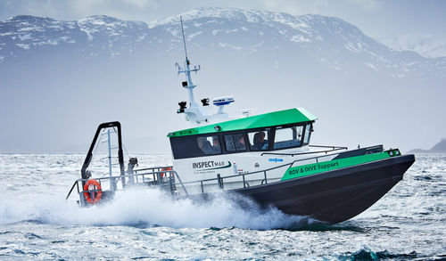 Bateau de travail - HB 1211 SEAWORK - HUKKELBERG BOATS - bateau à passagers / bateau utilitaire / bateau de transport de personnel