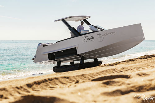 Cabin-cruiser hors-bord - Commuter - Iguana Yachts - bimoteur / coque planante / hard-top