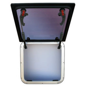 Panneau de pont pour yacht - HFL0 - Bofor Marine Products  - carré / affleurant / sur mesure