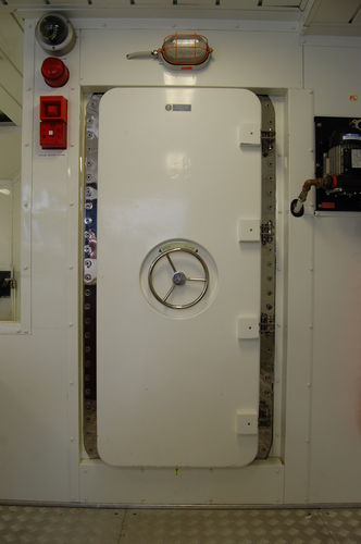 Porte pour yacht - DEMON - Metalstyle Srl - étanche