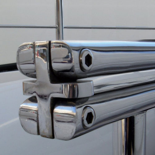 Main courante pour bateau - VERSIONE OVALE - Metalstyle Srl - en acier inoxydable poli