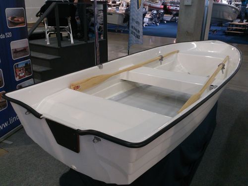 Barque hors-bord - Kasse Mini Fisher 385 - Lindvart OÜ