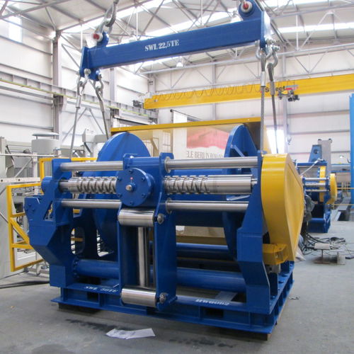 Treuil pour navire - ROMICA TIE GROUP - pour chantier naval / d'amarrage / à moteur électrique