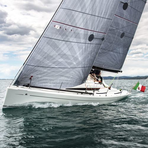 Voilier de course-croisière - 9.98 - Italia Yachts - de course océanique / 2 cabines / double barre à roue