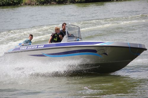 Coque open hors-bord - 600 Sport - Tinn-Silver aluminium boats - à console centrale / de sport / de loisir