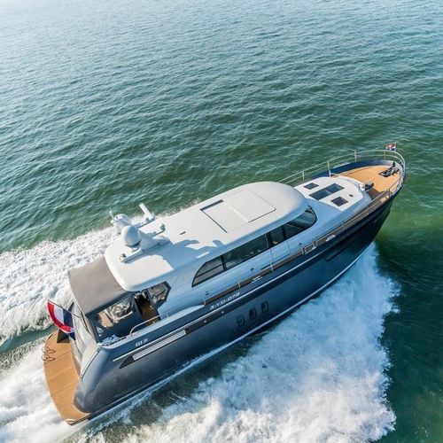 Motor-yacht de croisière - KWINTEBANK - Steeler Yachts - hard-top / 3 cabines / 6 couchages