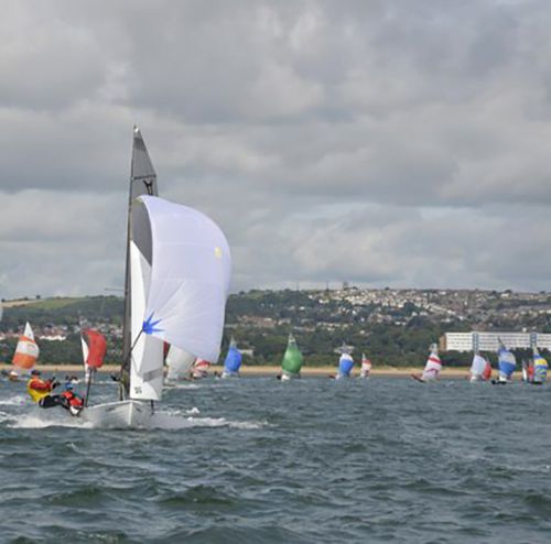 Dériveur double - Osprey - Hartley Boats - de régate