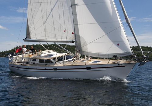 Voilier de croisière - Regina 43 mkII - Regina Yachts - à salon de pont
