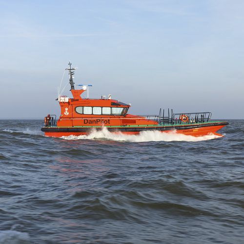 Bateau pilote - 20 WP - Baltic Workboats AS - in-bord hydrojet / en aluminium