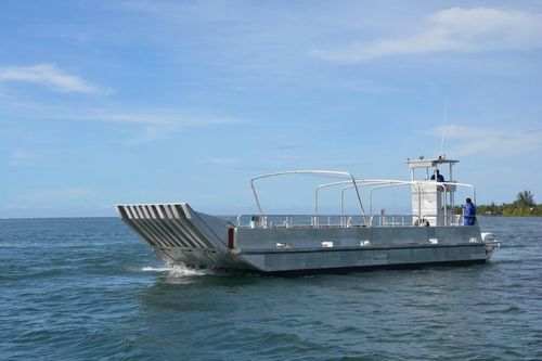 Bateau de débarquement - Changzhou Youbang Boat Co., Ltd. - in-bord / diesel / en aluminium