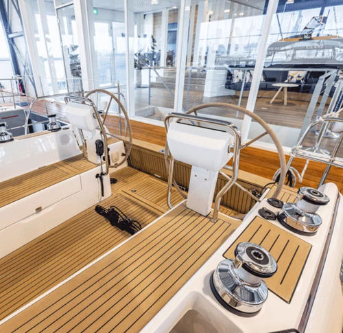 Panneau pour revêtement de pont - EcoDeck® - Werkvreugde Dutch stainless steel perfection / EcoDeck - en résine de polyuréthane / hydrofuge / souple